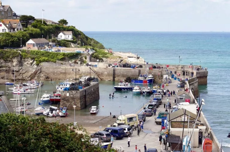 Taxi service Cornwall. Local Newquay Cornwall Taxi Services by Newquay Cab